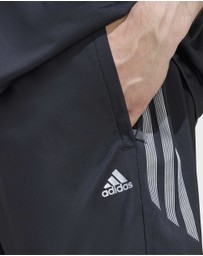 adidas Originals - LIGHTWEIGHT REGULAR SHORTS Mens