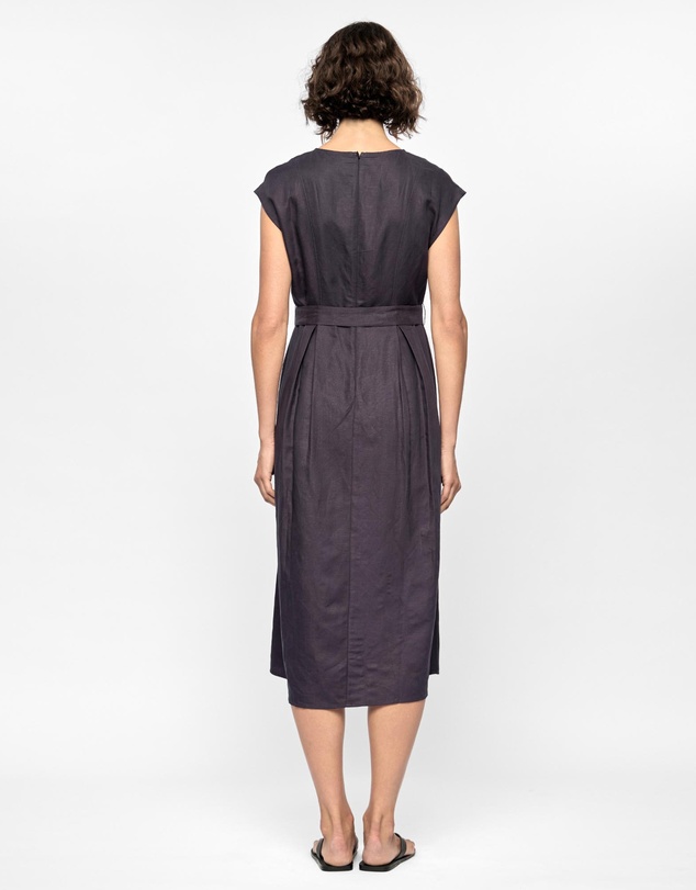 Staple the Label - Rhea Midi Dress