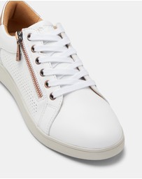 Hush Puppies - Mimosa Perf