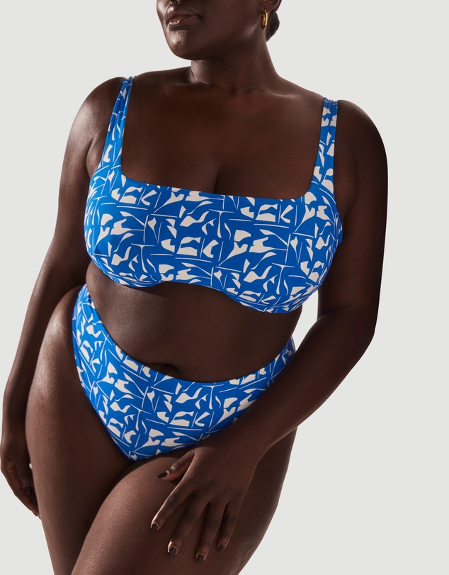 Form and Fold - The Crop Underwire D-G Top