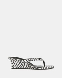 Tony Bianco - Edgy