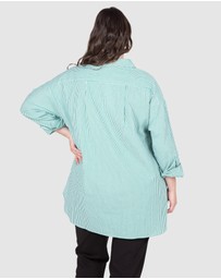 Love Your Wardrobe - Leah Stripe Curved Hem Over Shirt
