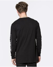 DVNT - NYC Long Sleeve