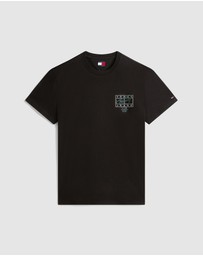 Tommy Jeans - Regular Sign Spray Short Sleeve T-Shirt