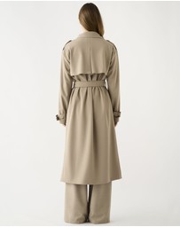 Esmaee - Avenue Trench Coat