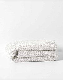 Aura Home - Waffle Throw