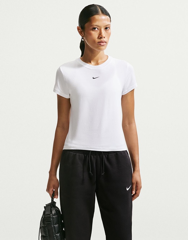 Nike - Sportswear Chill Knit Crop Top