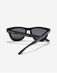 Hawkers Co - HAWKERS - HAWKERS X PAULA ECHEVARRIA - ONE VENM RAW Sunglasses for Men and Women UV400