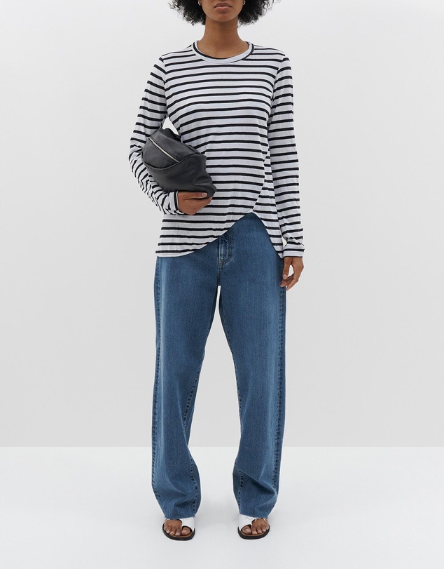 Bassike - stripe scoop hem long sleeve t.shirt