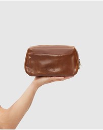 Republic of Florence - The Otto Tan Leather Dopp Kit
