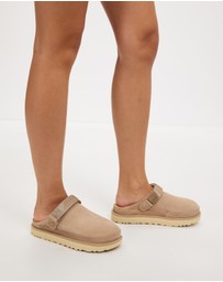 UGG - Goldenstar Clogs - Women's