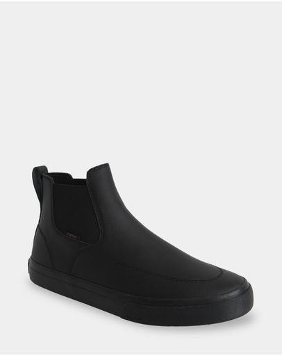 ALL BLACK
