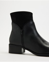 Nina Armando - Salete Boots