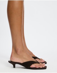Atmos&Here - Tilly Square Toe Thong Faux Suede Heels