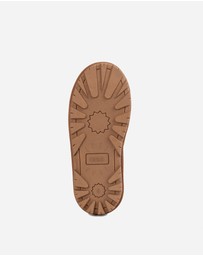 Ozwear Connection Uggs - Ugg Remy Slip-on Slipper (Water Resistant)