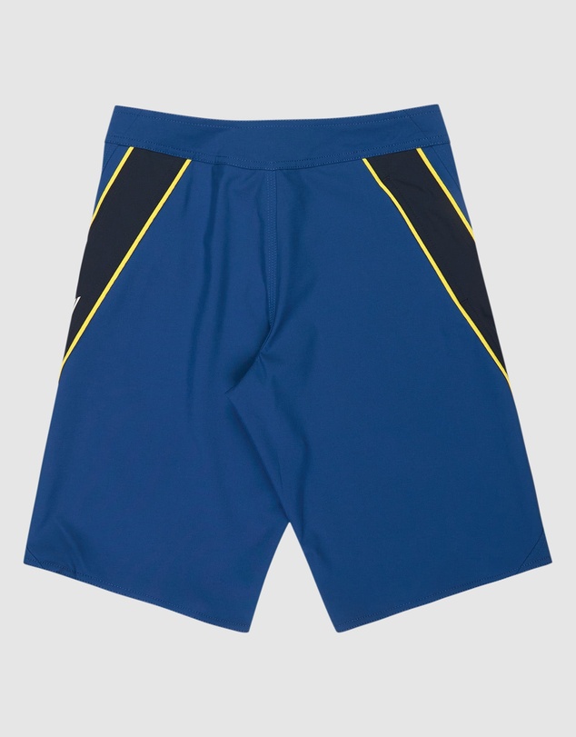 Quiksilver - Boys 8 to 16 Surfsilk Clicker 19