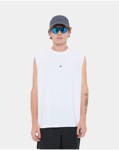 PYRA - Drive Oversized Tank
