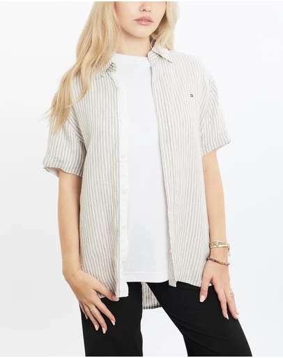Vintage by The Real Deal - Pre Loved - Vintage Tommy Hilfiger Button Up Shirt