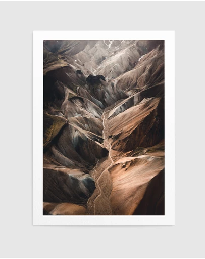 Olive et Oriel - Landmannalaugar by Witold Ziomek Art Print