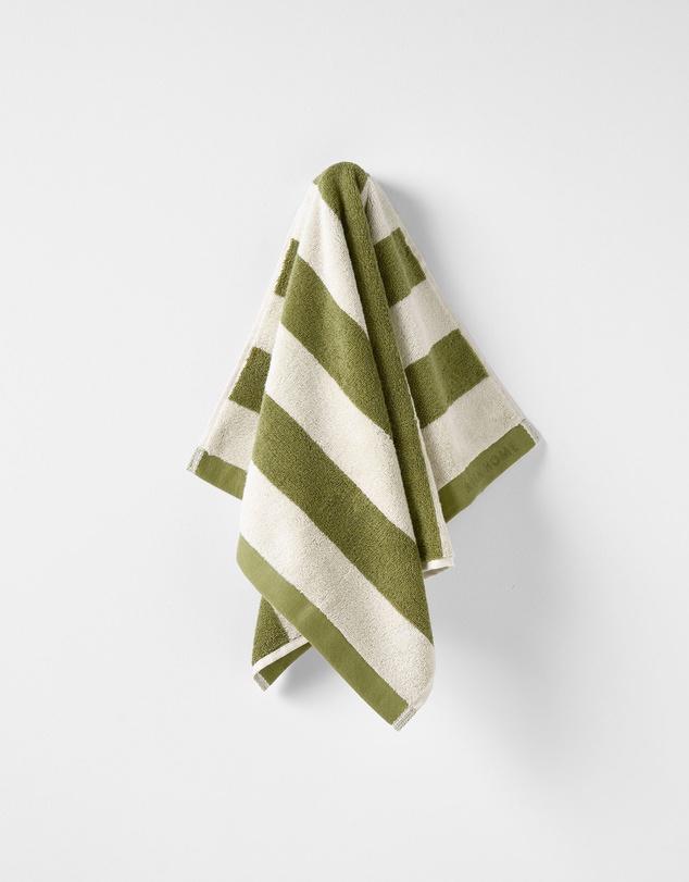 Aura Home - Riviera Stripe Bath Towel