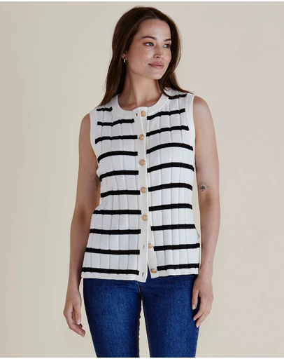 Betty Basics - Nicollete Knit Vest