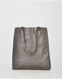 Cobb & Co - Venus Metallic Leather Tote