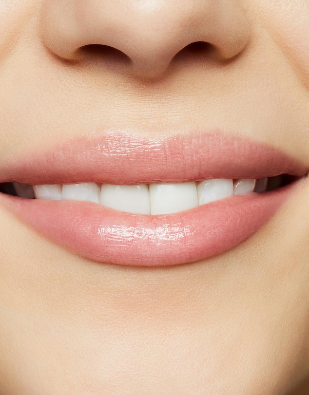 MAC - Glow Play Lip Balm