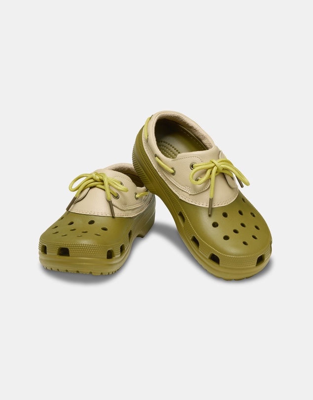 Crocs - Classic Boat Shoes - Unisex
