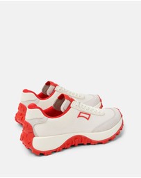 Camper - Trainers Drift Trail