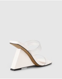 LANA WILKINSON - Brooke Wedge Sandal