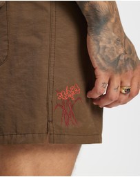 Rhythm - Bouquet Heritage Trunks