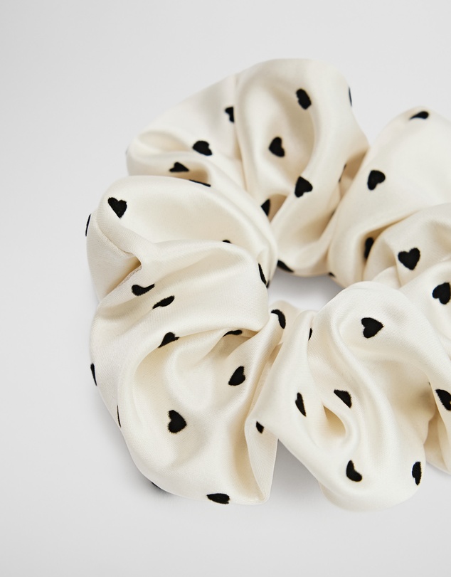 Country Road - Flocked Scrunchie