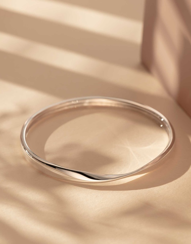 Kirstin Ash - Fold Bangle