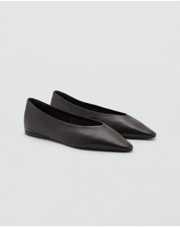 M.N.G - Leather Pointed Flat