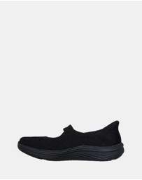 Skechers - Max Cushioning Lite Aura - Women's