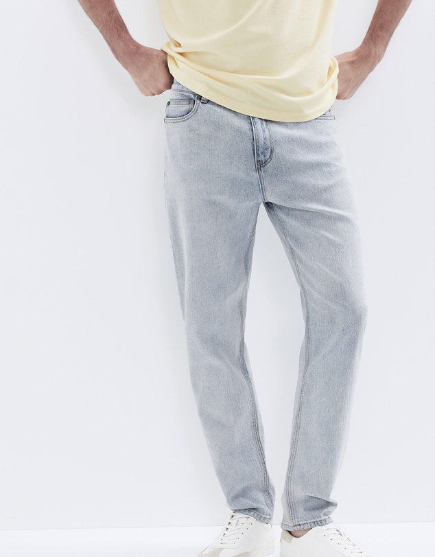 UNISON - Slim Fit Jean