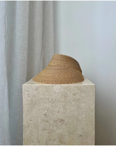 UNE PIECE - Madagascan Raffia Sun Visor