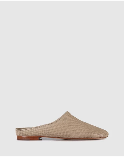 Beau Coops - Faye Mules