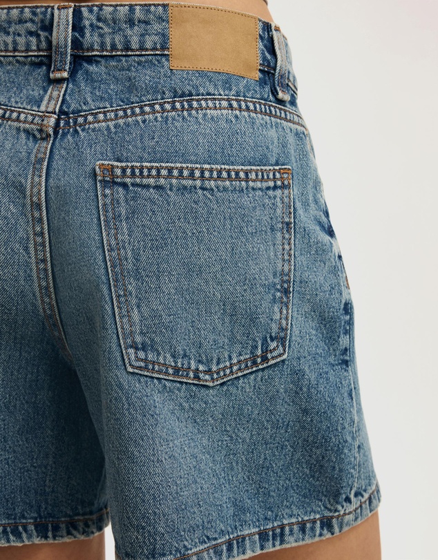 Cotton On - High 90s Denim Shorts