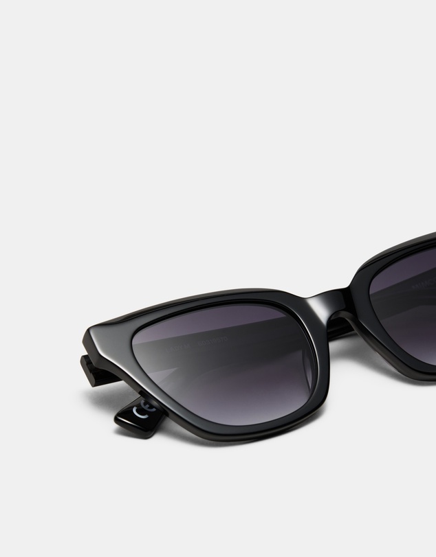 MIMCO - Lady M Sunglasses