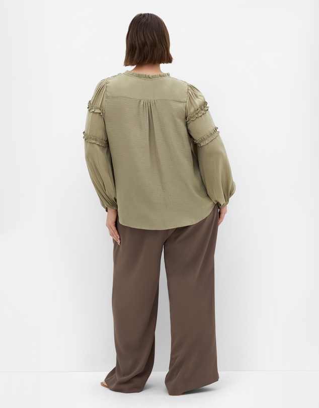 City Chic - Drama Queen Shirt