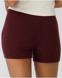 Lorna Jane - Take It Easy Waffle Knit 7cm Cheeky Shorts