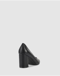 Verali - Elliot Block Heel Pumps