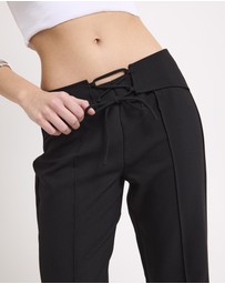 Alice In The Eve - Piper Lace Up Pants
