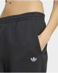 adidas Originals - ESSENTIALS WIDE LEG PANT FLEECE Womens