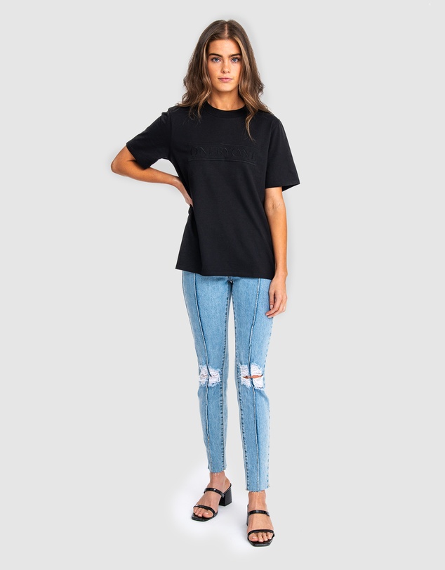 ONEBYONE - Aurora Tee