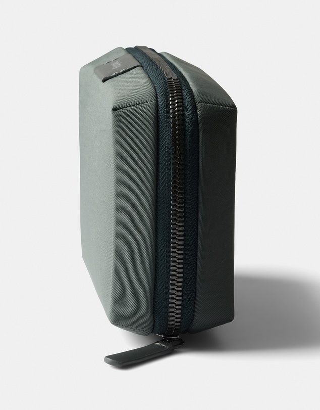 Bellroy - Tech Kit Compact