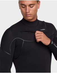 Quiksilver - Mens 4/3mm Marathon Sessions Chest Zip Wetsuits