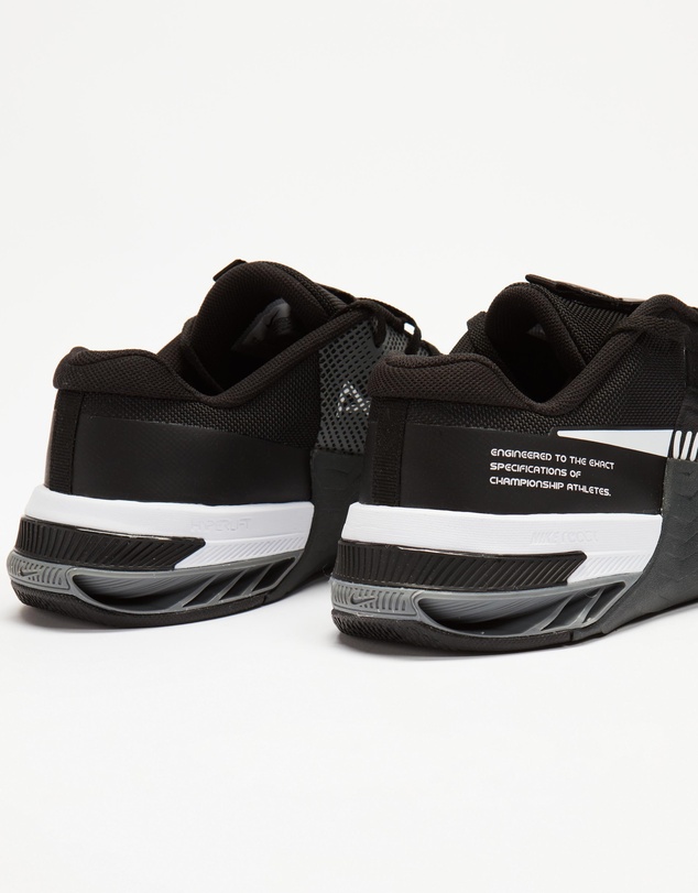 Nike - Metcon 8 - Men's