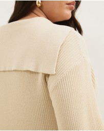 Atmos&Here Curvy - Nori Oversized V-Neck Knit Jumper